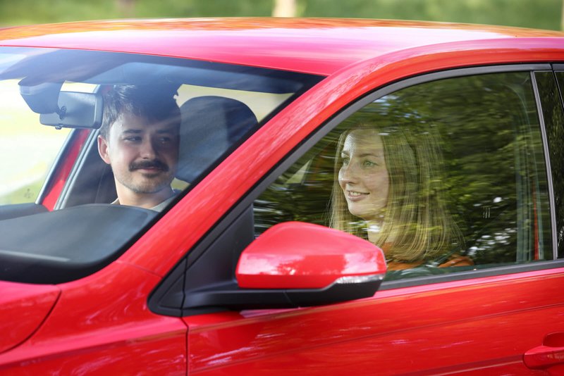 Gerade junge Fahrer leiden unter hohen Versicherungsbeiträgen. Foto: SP-X